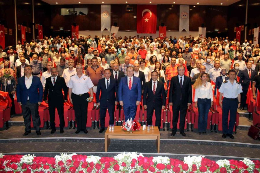 Emekli Tümamiral Yaycı: "fetö Din Kılıfı İçerisinde Bir Terör Ve Casusluk Örgütüdür"