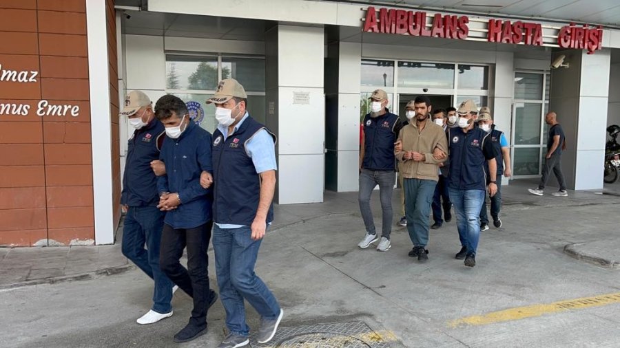 Deaş Şüphelisi 4 Kişi Adliyeye Sevk Edildi