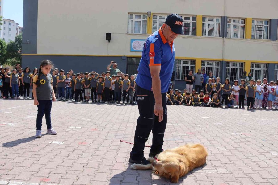 Afad’dan Miniklere ’afet’ Eğitimi