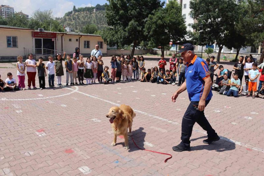 Afad’dan Miniklere ’afet’ Eğitimi