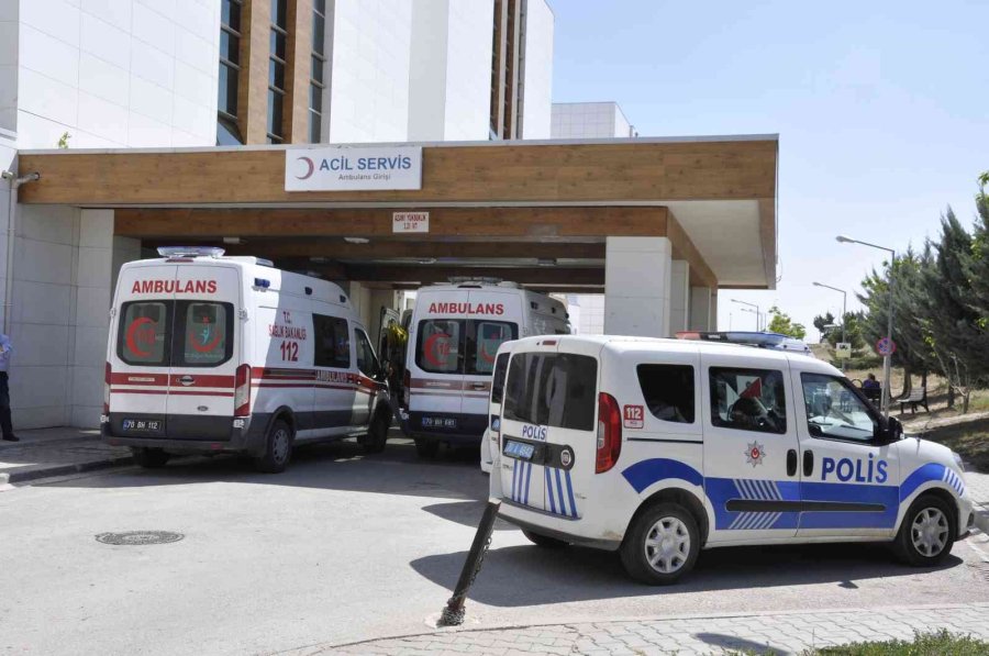 Karaman’da Okul Servisi İle Otomobil Çarpıştı: 13 Yaralı