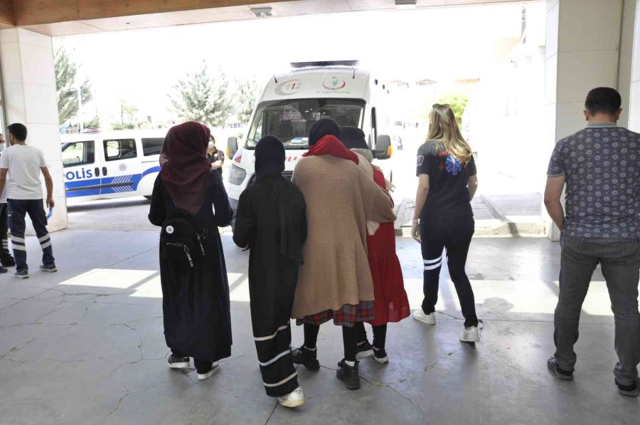 Karaman’da Okul Servisi İle Otomobil Çarpıştı: 13 Yaralı