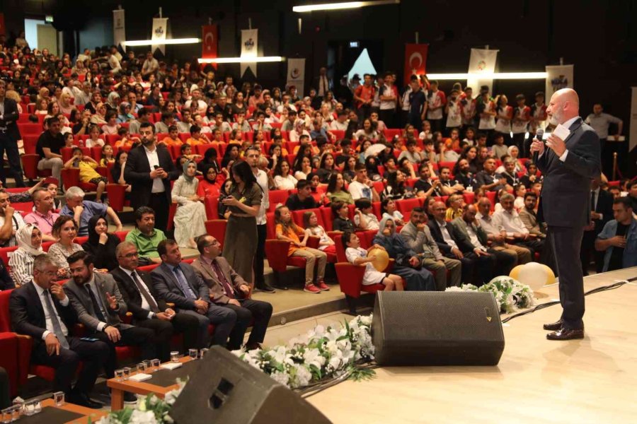 Kocasinan’ın Yıldızları’na Ödül Töreni Düzenlendi