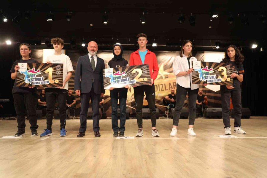 Kocasinan’ın Yıldızları’na Ödül Töreni Düzenlendi