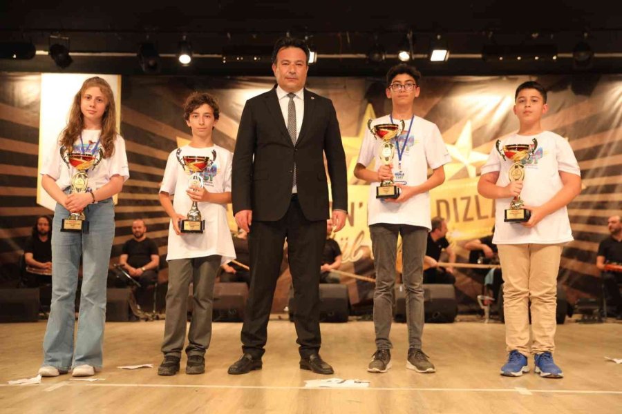 Kocasinan’ın Yıldızları’na Ödül Töreni Düzenlendi