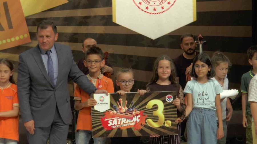 Ak Partili Özhaseki: “artık Siyaseti Yavaş Yavaş Bırakma Zamanım Geldi”