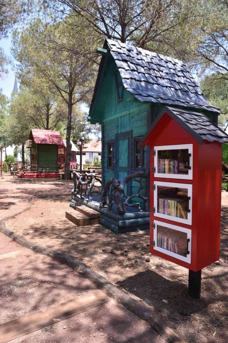 Dokumapark Orman Kütüphanesi Okurlarıyla Buluştu