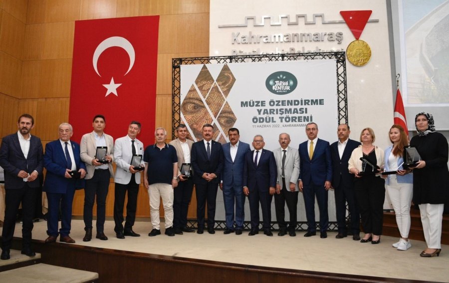 Başkan Büyükkılıç, Kahramanmaraş’tan Ödülle Döndü