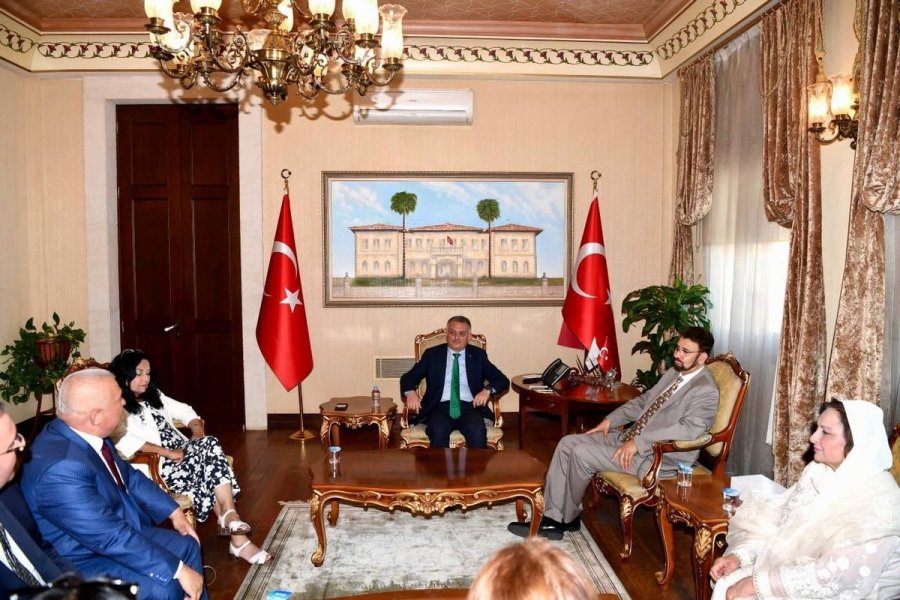 Antalya Valisi Yazıcı: “bu Şehrin Kolları Bir Şekilde Turizme Çıkıyor”