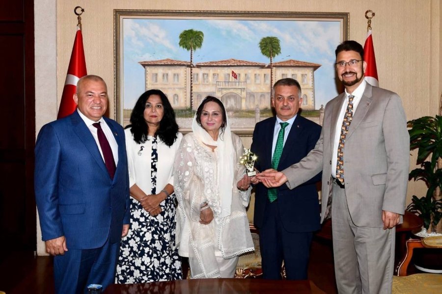 Antalya Valisi Yazıcı: “bu Şehrin Kolları Bir Şekilde Turizme Çıkıyor”