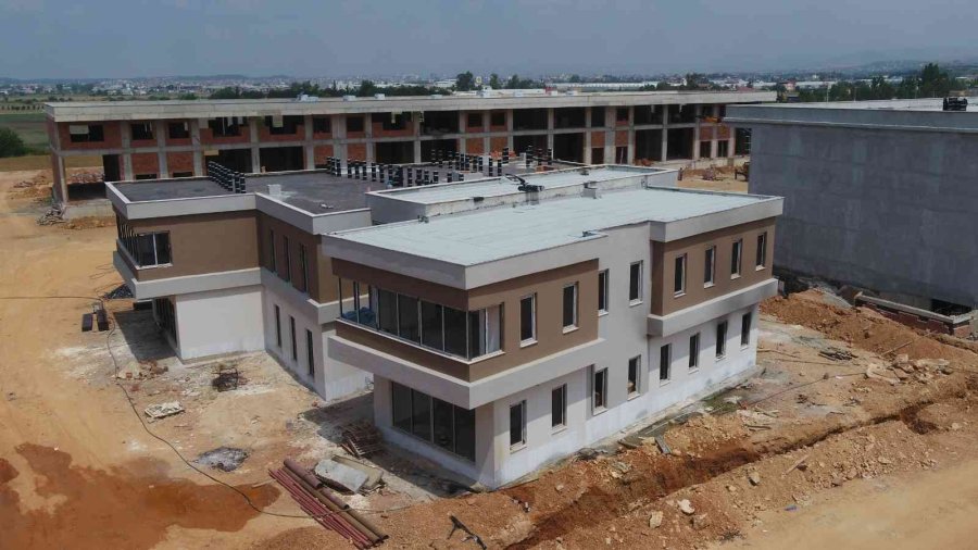 Manavgat Toptancı Hal Projesi’nde Sona Doğru