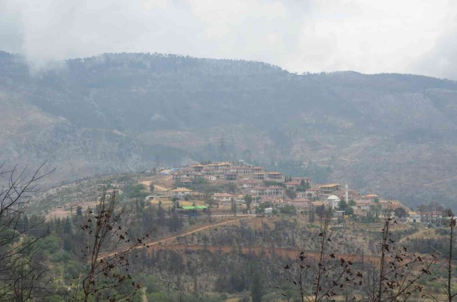 Orman Yangınında Evlerini Kaybedenler İçin Yapılan Konutlarda Sona Gelindi