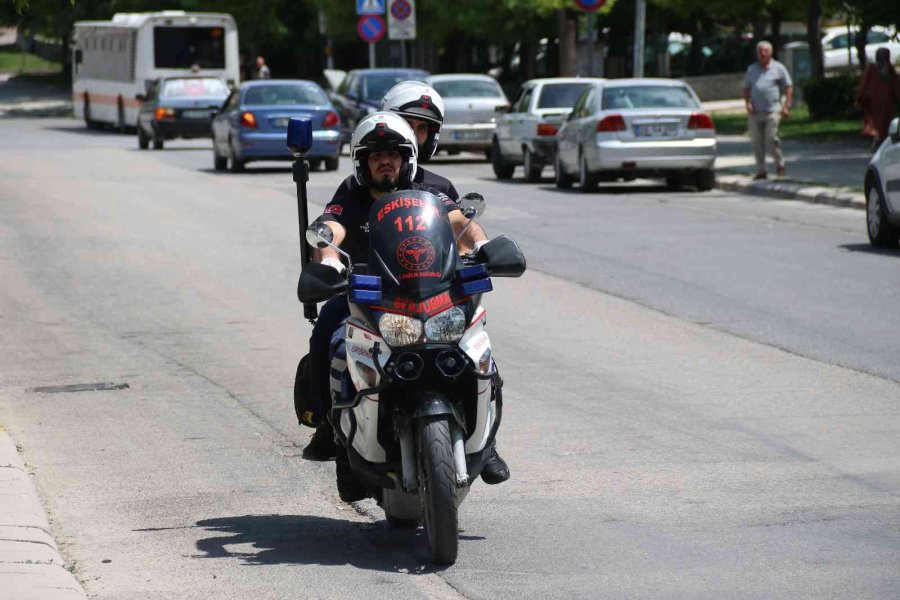 112’nin Tek Motosikletli Kadın Att’si 4 Yıldır Görevinin Başında