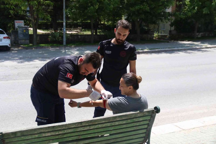 112’nin Tek Motosikletli Kadın Att’si 4 Yıldır Görevinin Başında