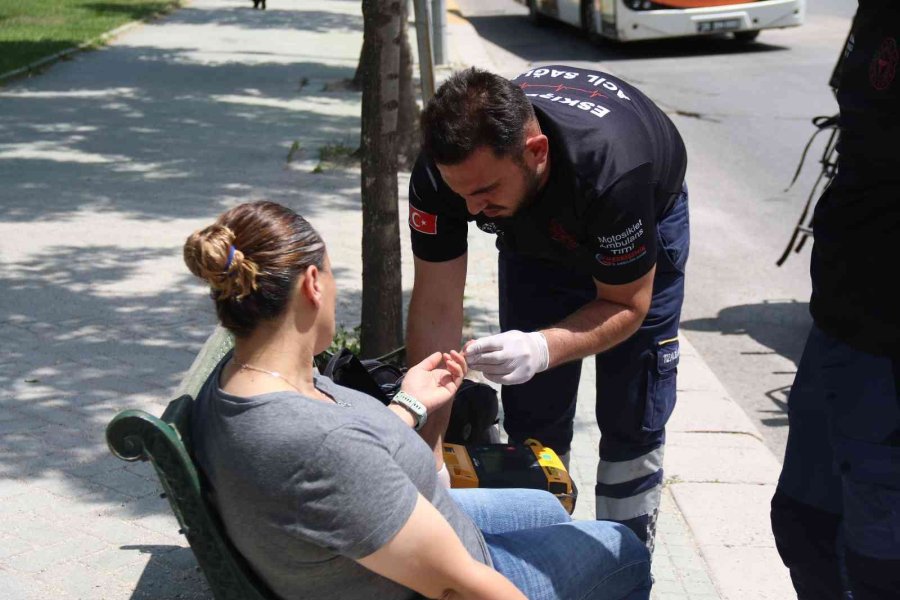 112’nin Tek Motosikletli Kadın Att’si 4 Yıldır Görevinin Başında