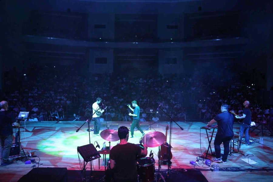 ’ikilem’ Hayranlarıyla Buluştu