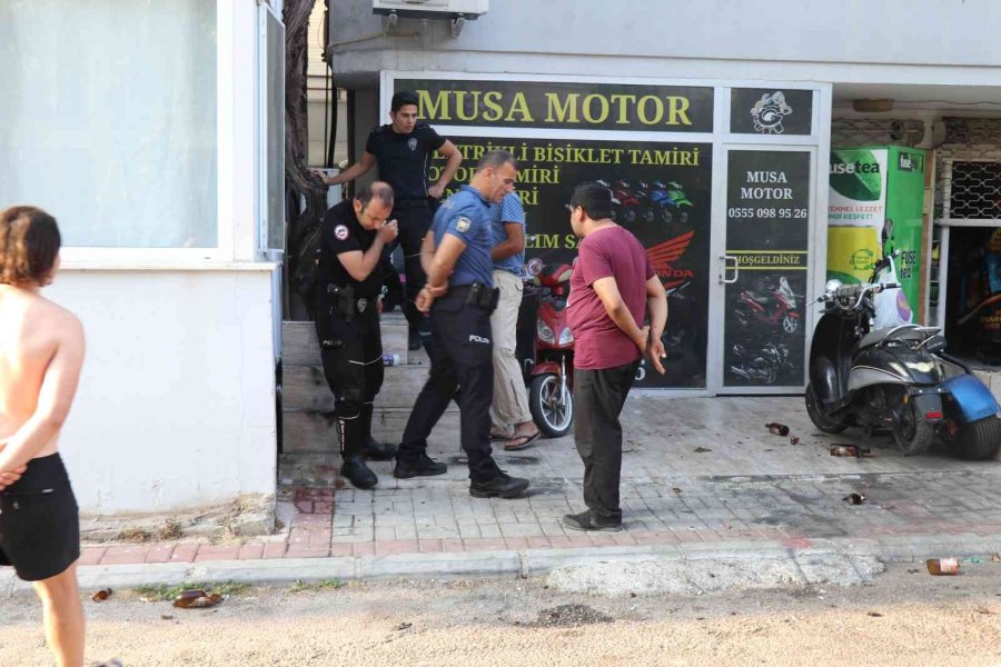 Alacak Verecek Tartışması Hastane Bitti: 2 Yaralı