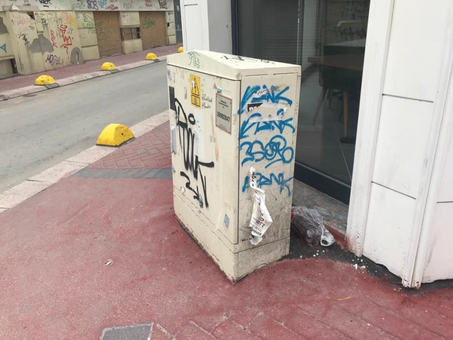 Trafo Ve Direkler Vandalların Hedefi Oluyor