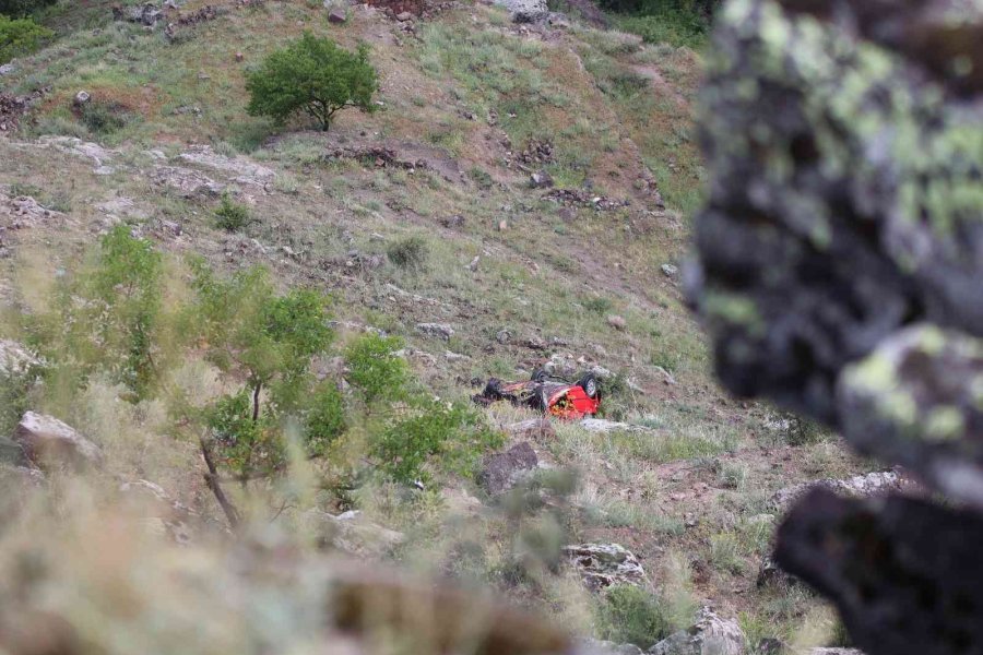 Evlilik Yıl Dönümlerinde Kabusu Yaşadılar