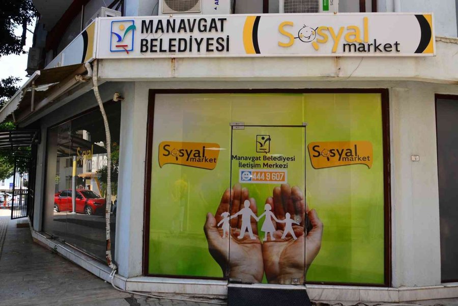 Manavgat Sosyal Market 10 Yıldır İhtiyaç Sahiplerine Hizmet Veriyor