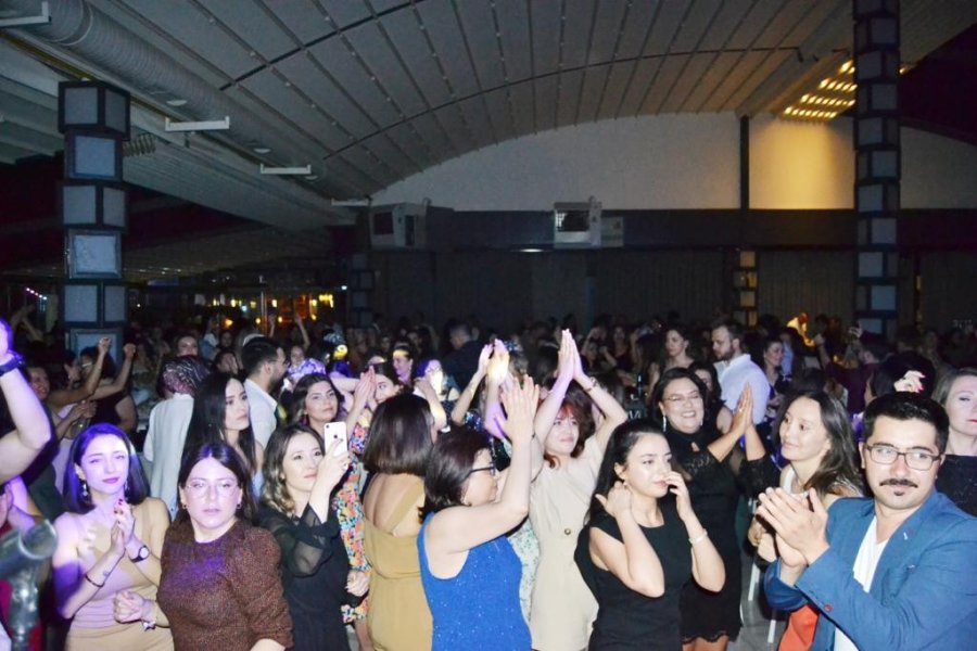 Ümit Hastanesi Çalışanları Pandeminin Yorgunluğunu Attı