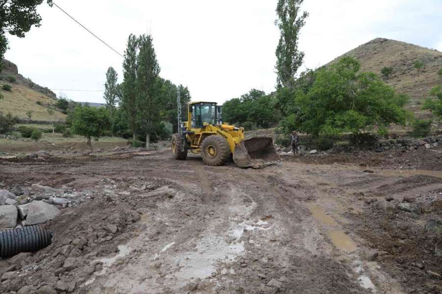 Kocasinan Belediyesi Ekipleri, 24 Saat İş Başında