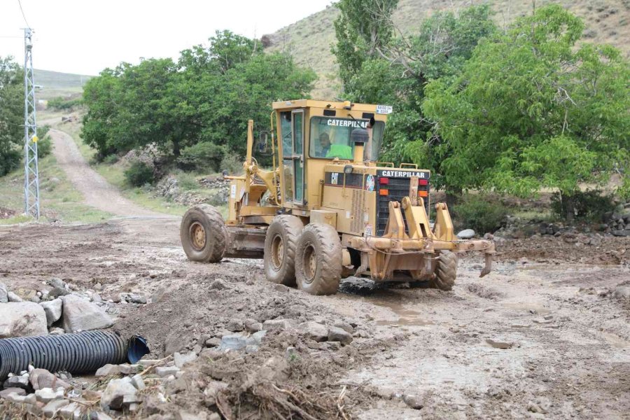 Kocasinan Belediyesi Ekipleri, 24 Saat İş Başında