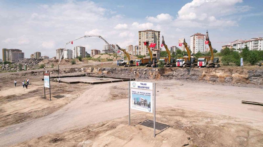 Başkan Yalçın’dan Törene Damga Vuran Sürpriz