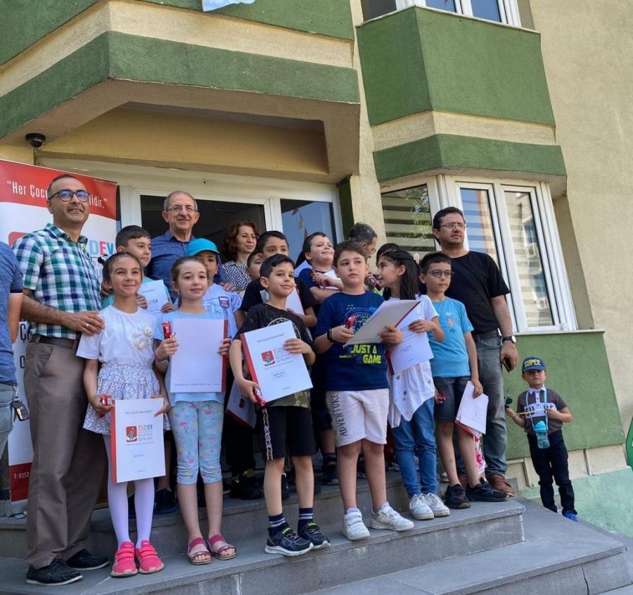 Tüzdev’de Coşkulu Yılsonu Töreni