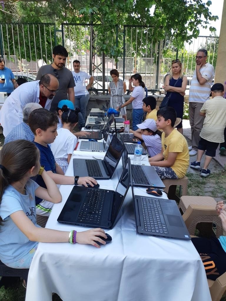 Tüzdev’de Coşkulu Yılsonu Töreni