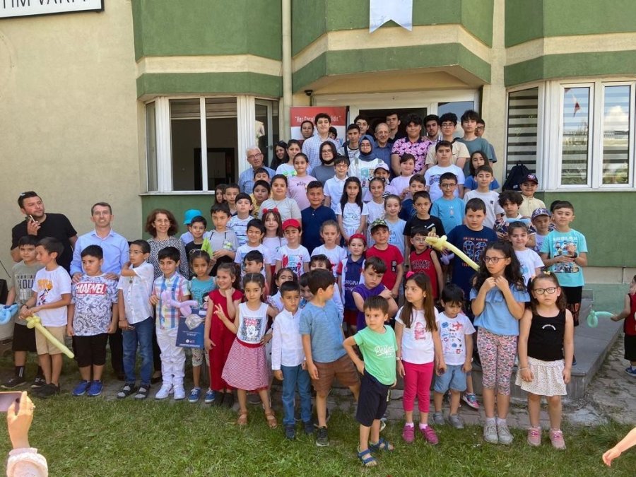 Tüzdev’de Coşkulu Yılsonu Töreni