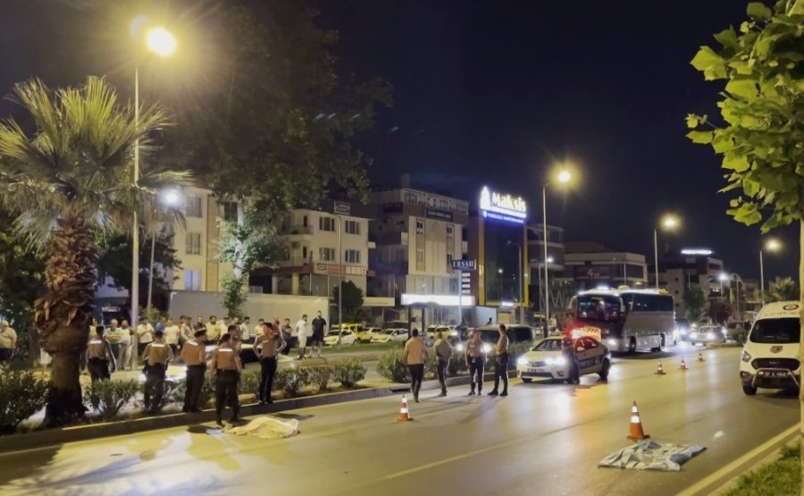 Antalya’da Motosiklet Kazası: 3 Ölü