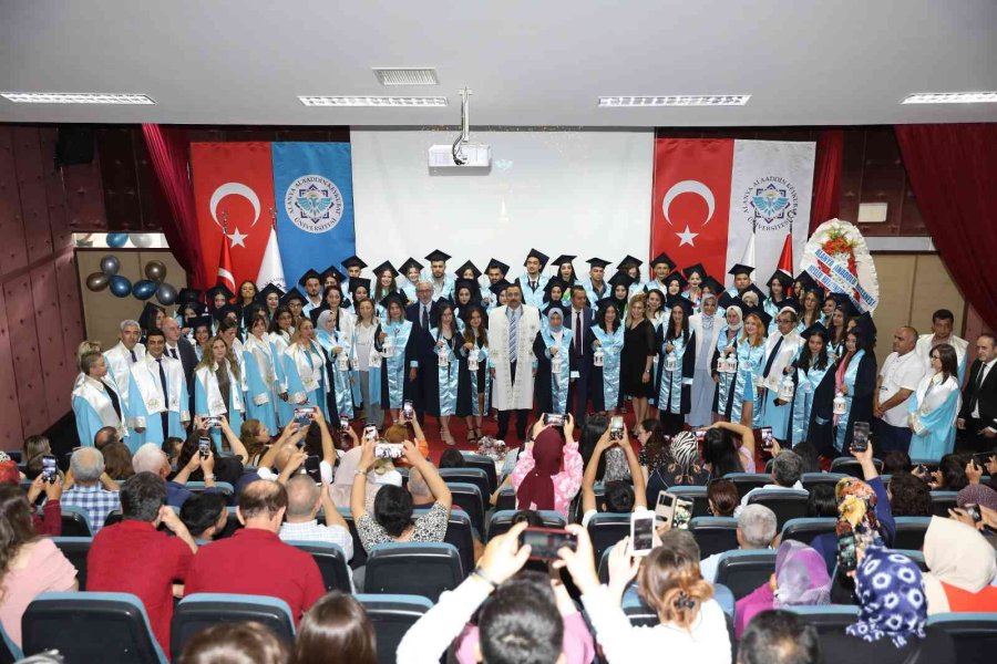 Alkü’de Işık Alma Ve Yemin Töreni Yapıldı