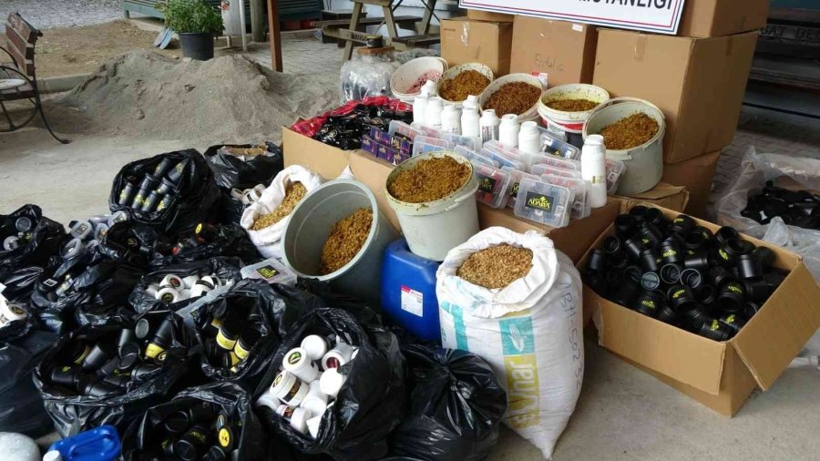 Kaçak Nargile Tütünü İmalathanesine Baskın