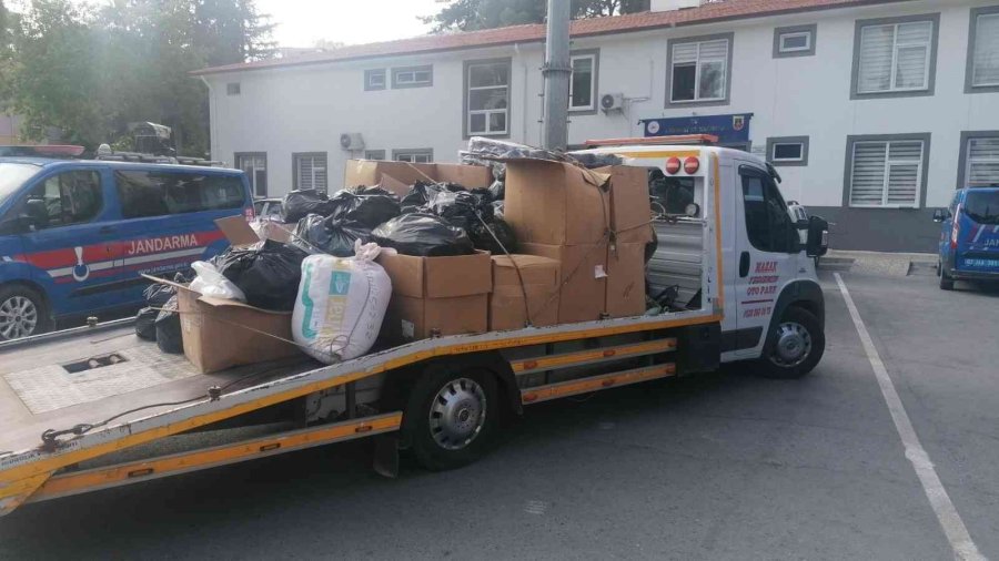 Kaçak Nargile Tütünü İmalathanesine Baskın