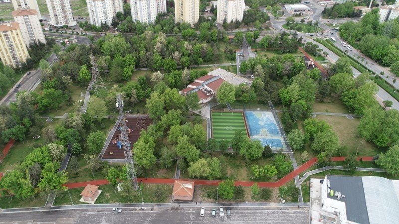 İsa Yusuf Alptekin Parkı Yepyeni Yüzüyle Belsin’e Hizmet Etmeye Başladı