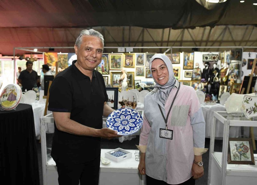 Muratpaşa’nın Mesleki Eğitim Ve Hobu Kursları Yıl Sonu Sergisine İlgi Büyük Oldu