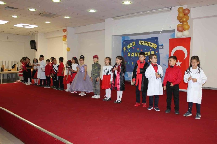 Tomarza 50 Yıl İlkokulu’ndan Okuma Bayramı Etkinliği