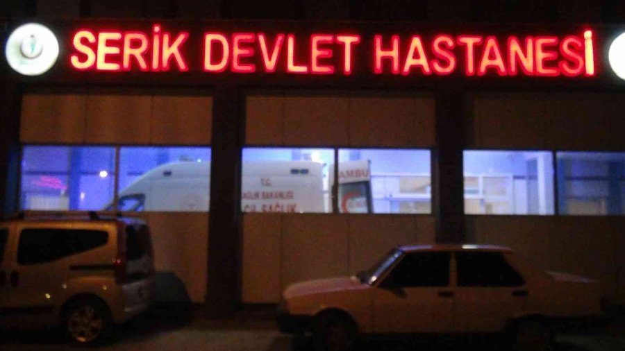 Antalya’da Kahvehanede Çıkan Tartışma Kanlı Bitti: 1 Ölü