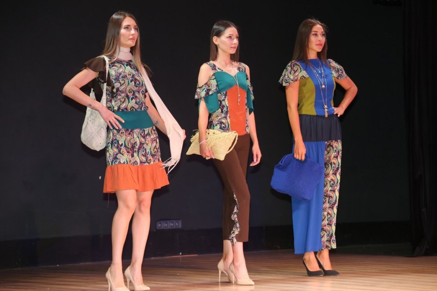 Akdeniz Üniversitesi Güzel Sanatlar Fakültesi’nde İlk Defile Heyecanı