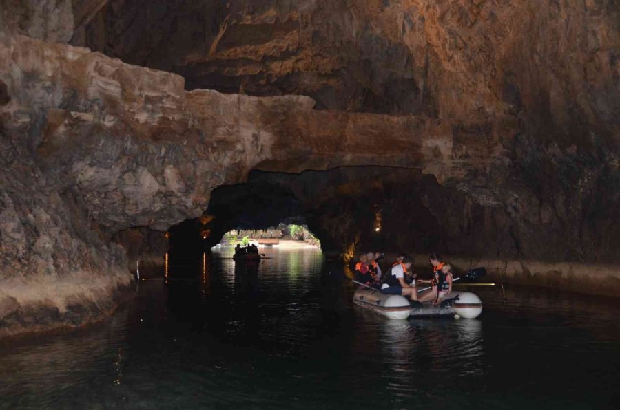 Altınbeşik Mağarası 5 Ayda 40 Bin Ziyaretçi Ağırladı