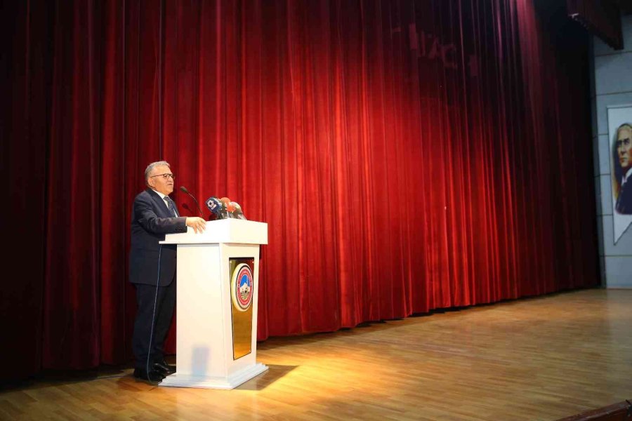 Kayseri’de Diyabet Hastası Çocukların Yüzü Güldü