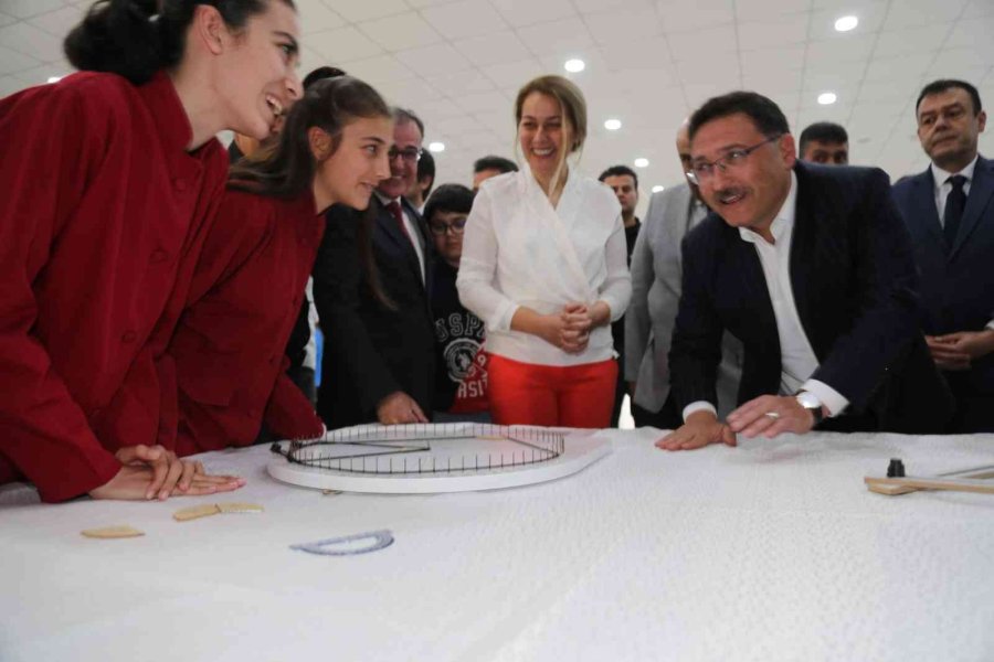 Vali Çiçek: “hacılar’ın Geleceği Emin Ellerde”