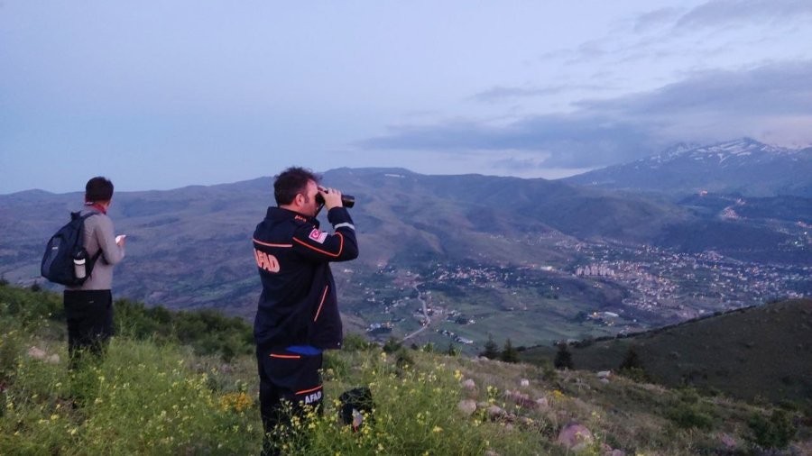 Yürüyüşte Kaybolan 2 Kişi 3 Saat Sonra Bulundu