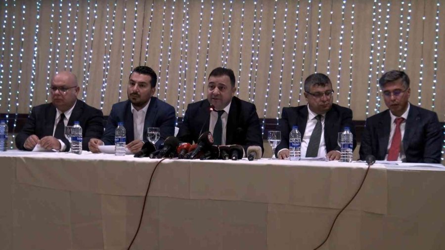 Yalçın Adaylığını Açıkladı