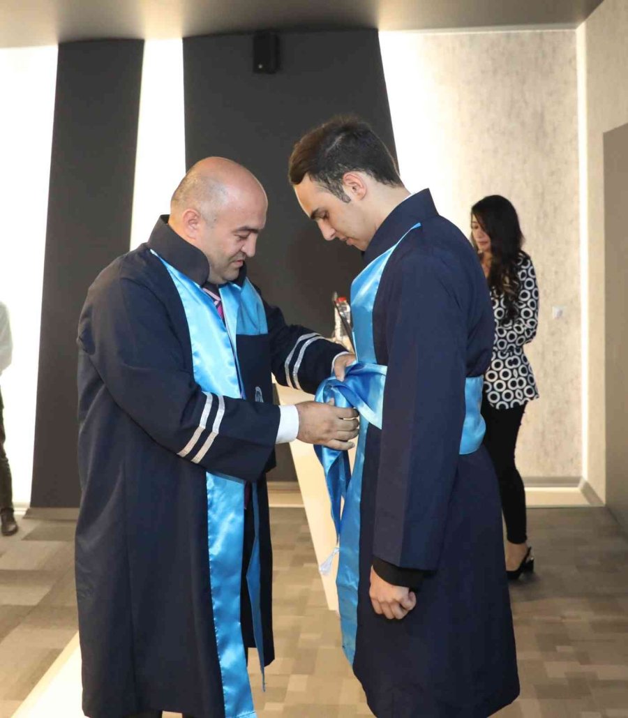 Kayü Bünyan Myo’da Mezuniyet Ve Şed Kuşanma Töreni Düzenlendi