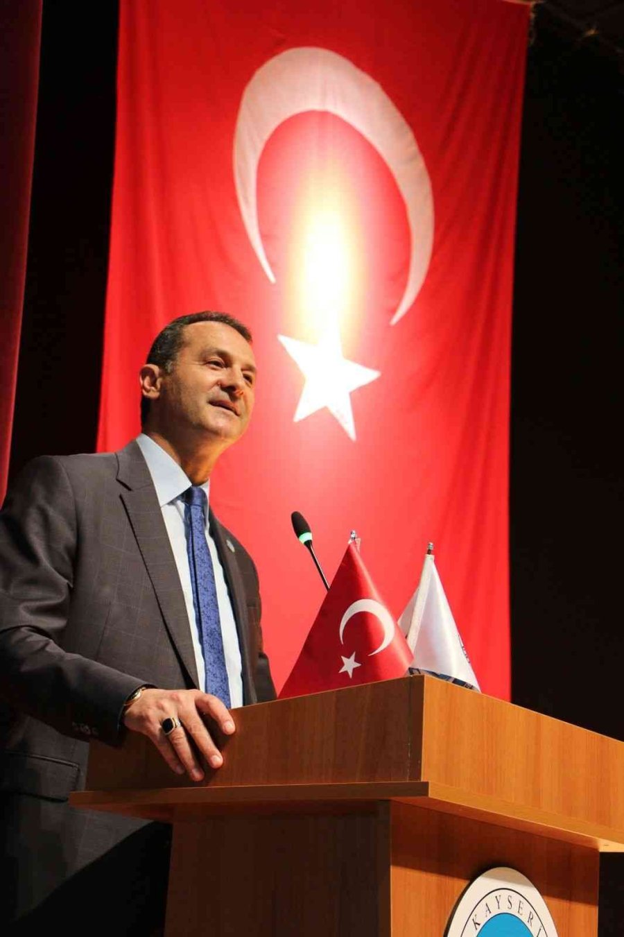 Kayü Sosyal Bilimler Myo, 2021-2022 Eğitim-öğretim Yılı Mezunlarını Verdi