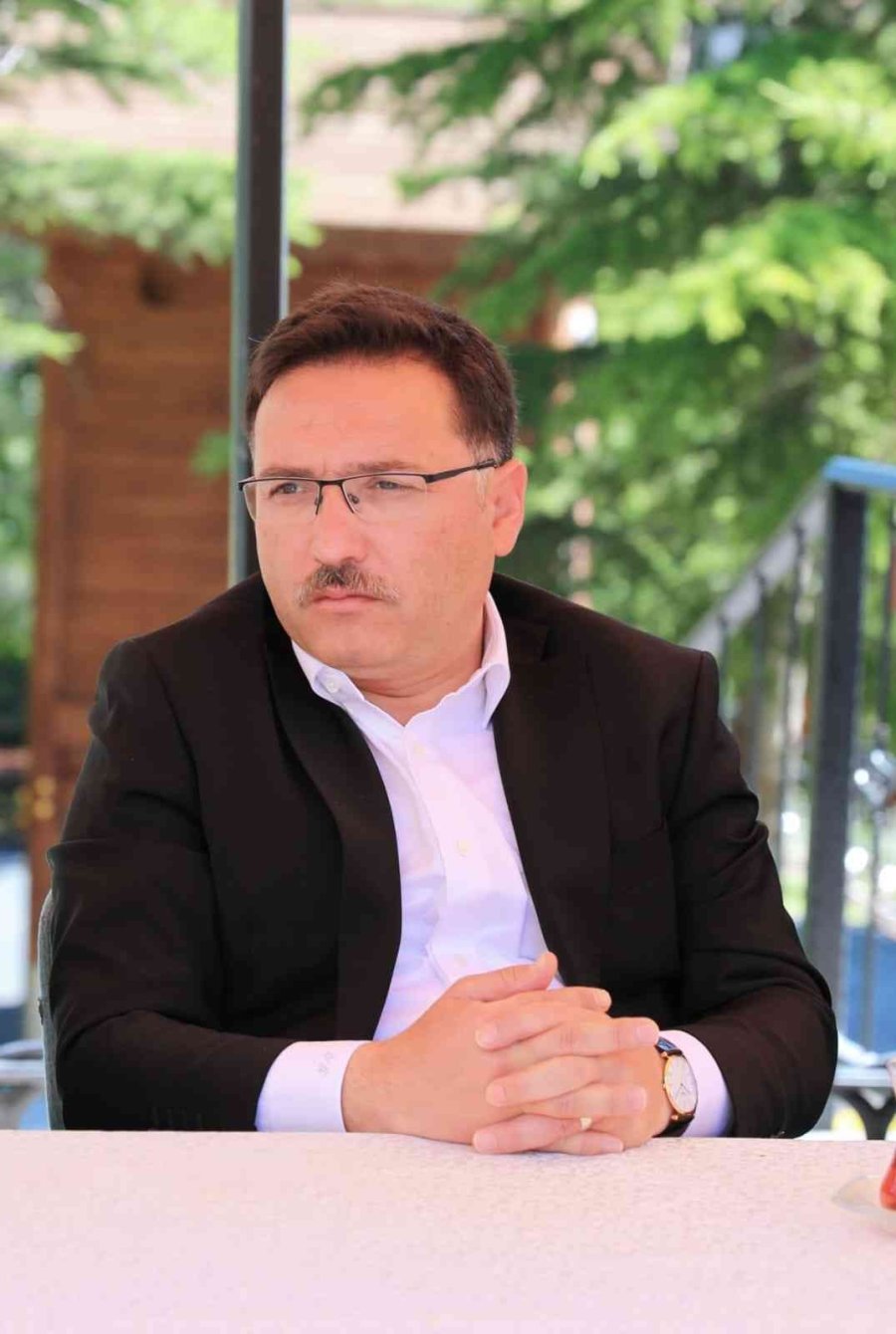 Vali Çiçek, Turizm Acenteleri Ve Otel Yöneticileriyle Bir Araya Geldi