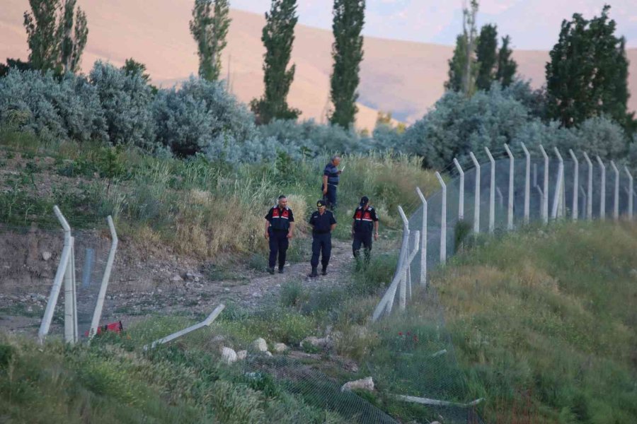 Kızılırmak’a Giren Şahıs Kayboldu