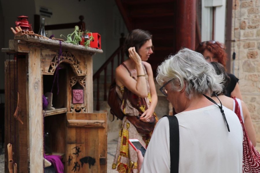 Yerel Harikalar Dolabı Aks Kaleiçi Evi’nde Açıldı